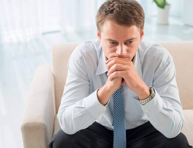 Мужчина задумался