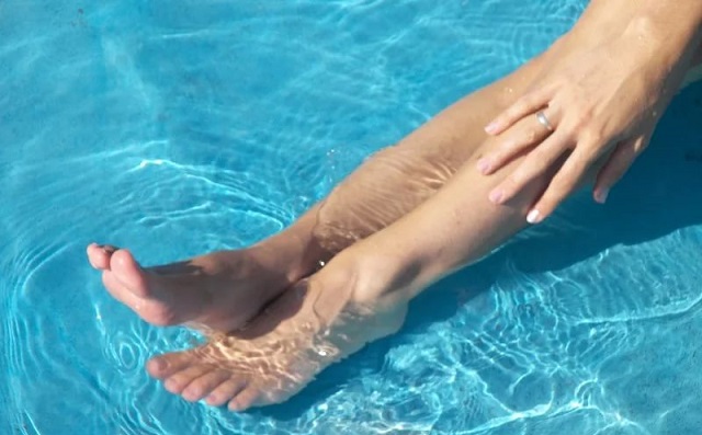 Ноги в воде